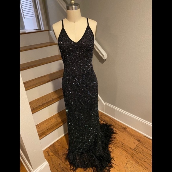 Haute Hippie Sequin Bead Feather Embellished Gown - Picture 5 of 16